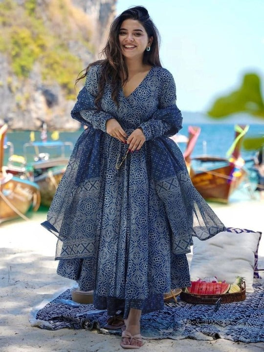 BLUE PRINTED COTTON KURTA WITH DUPATTA